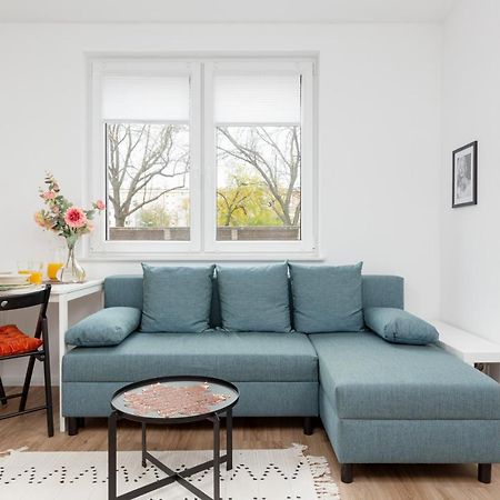 Studio Apartment Ochota Siemienskiego By Noclegi Renters Варшава Экстерьер фото