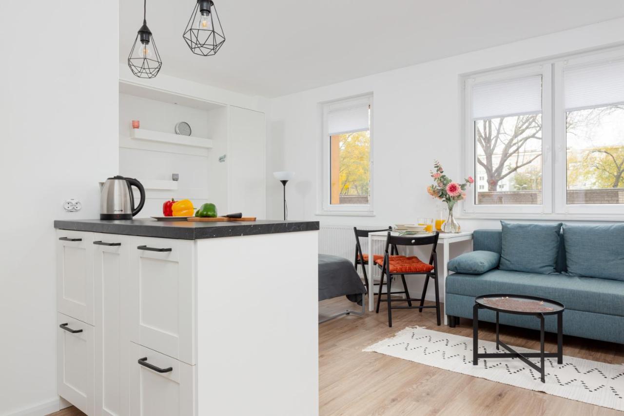 Studio Apartment Ochota Siemienskiego By Noclegi Renters Варшава Экстерьер фото